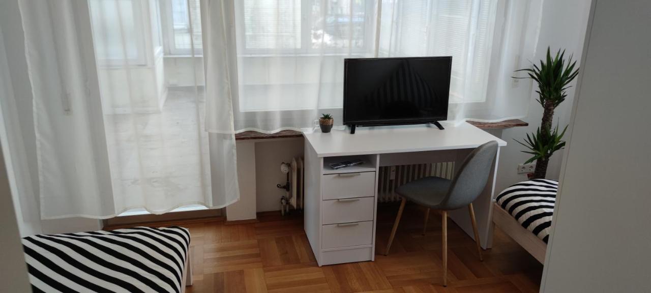 Schoene Und Optimal Gelegene Wohnung Weisskirchen Εξωτερικό φωτογραφία