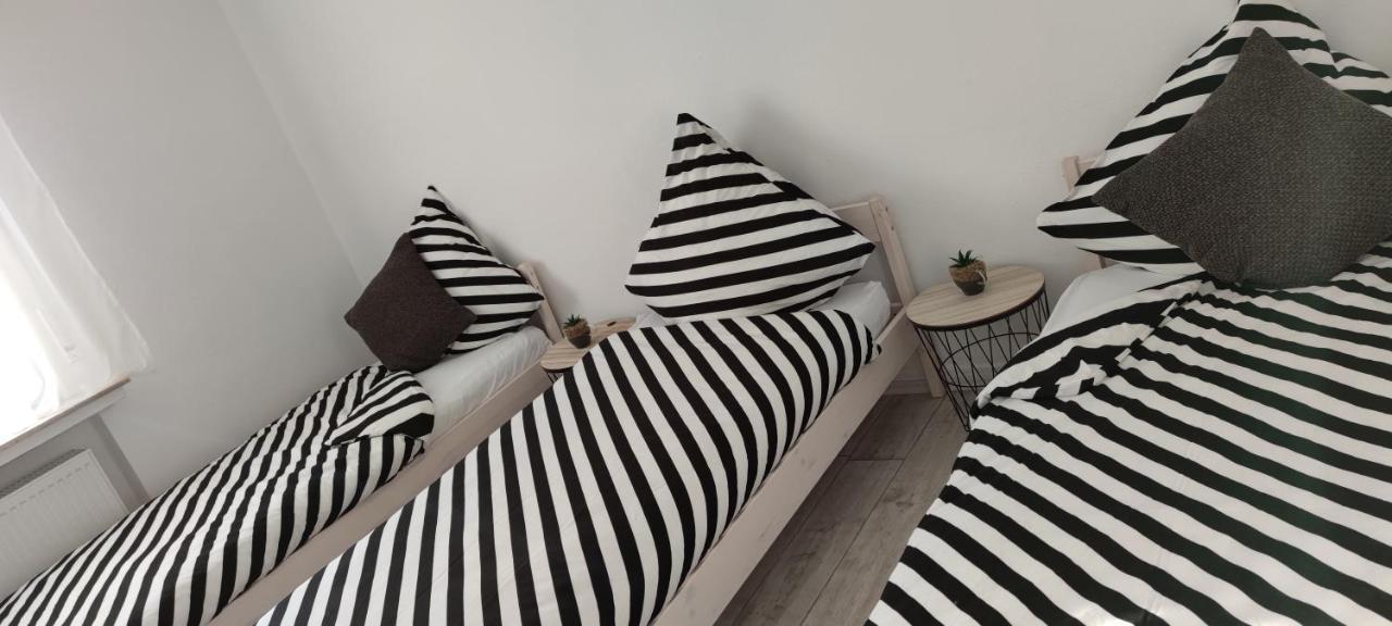 Schoene Und Optimal Gelegene Wohnung Weisskirchen Εξωτερικό φωτογραφία